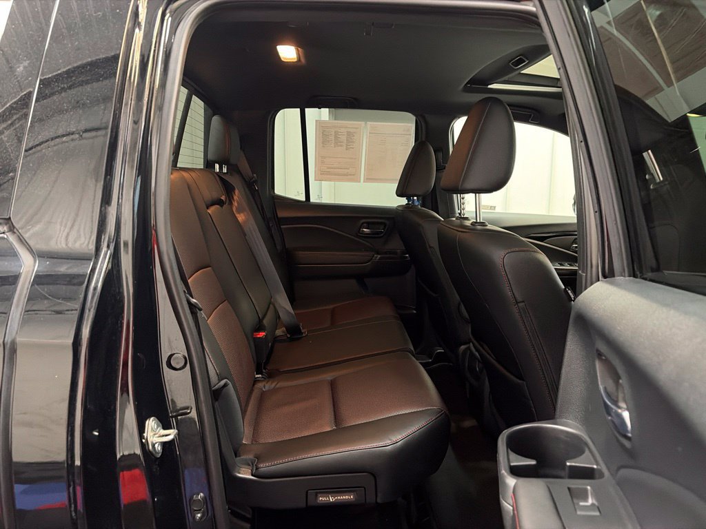 Used 2020 Honda Ridgeline Black Edition image 17