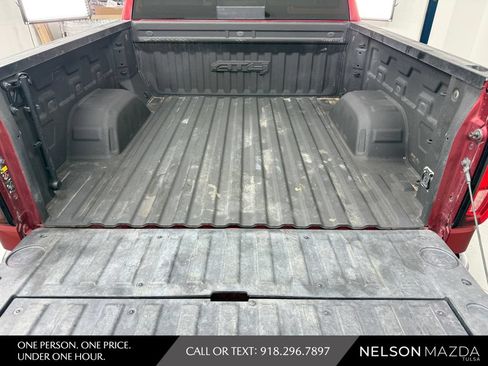 Used 2023 GMC Sierra 1500 AT4 w/ AT4 Preferred Package AWD/4WD image 19