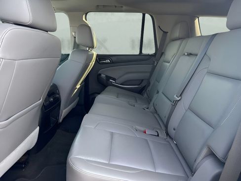 Used 2018 Chevrolet Tahoe LT AWD/4WD image 9