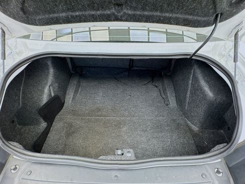 Used 2022 Dodge Challenger R/T image 16