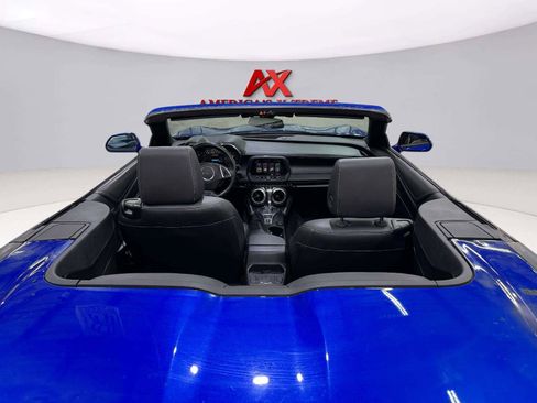 Used 2017 Chevrolet Camaro LT RWD image 41