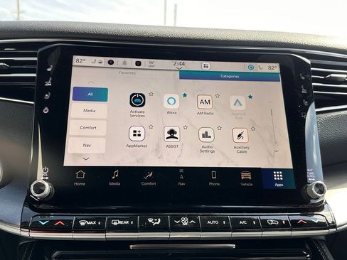 New 2026 Jeep Grand Wagoneer 4WD image 37