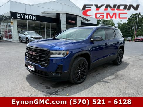 Certified 2023 GMC Acadia SLE w/ Driver Convenience Package AWD/4WD image 1