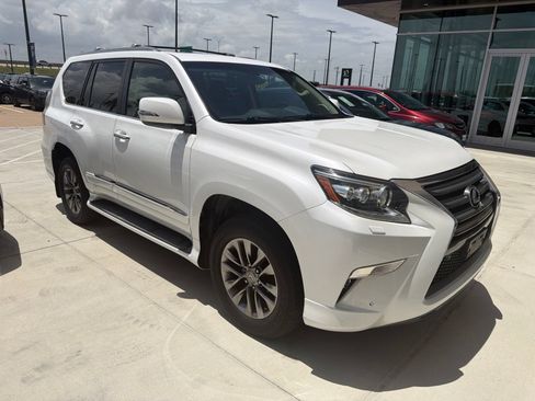 Used 2014 Lexus GX 460 Luxury AWD/4WD image 3