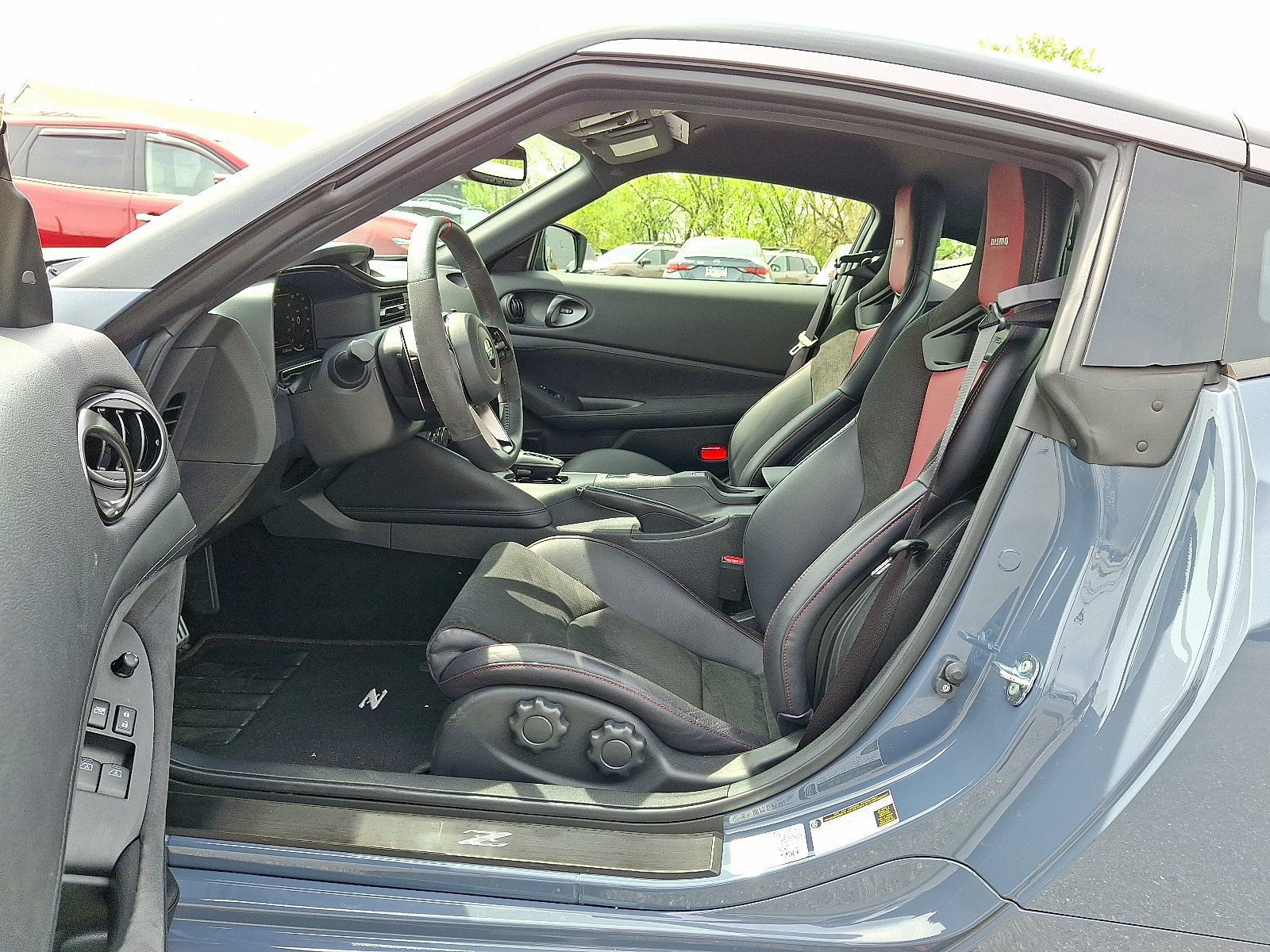 Certified 2024 Nissan Z NISMO w/ Floor Mat Package RWD image 13