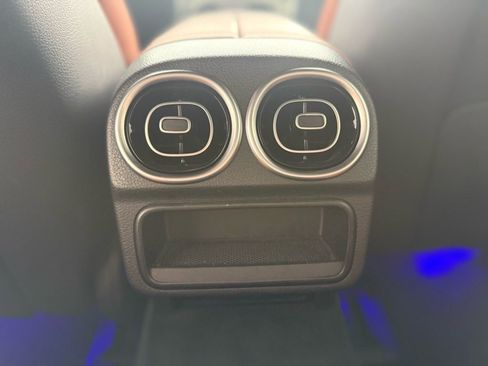 Used 2023 Mercedes-Benz C 300 Sedan image 19