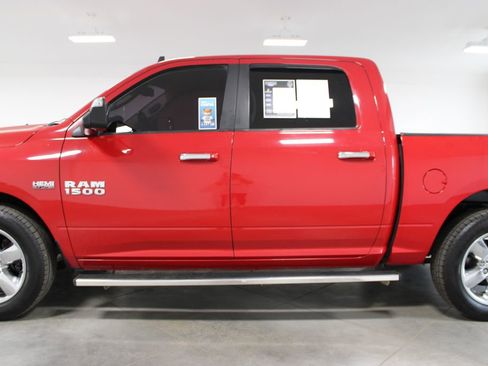 Used 2017 RAM 1500 Big Horn RWD image 6