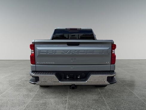 New 2026 Chevrolet Silverado 1500 LT w/ Convenience Package II AWD/4WD image 4