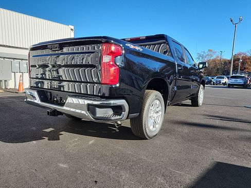 New 2026 Chevrolet Silverado 1500 LT w/ LPO, Liner Protection Package AWD/4WD image 5