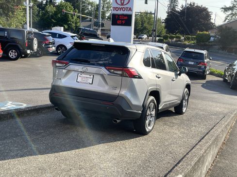 Certified 2024 Toyota RAV4 XLE w/ Convenience Package AWD/4WD image 7