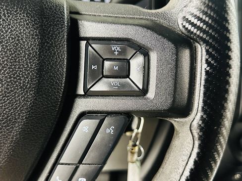 Used 2015 Ford F150 XL w/ Equipment Group 101A Mid AWD/4WD image 15