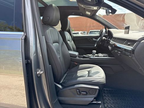 Used 2017 Audi Q7 3.0T Premium Plus AWD/4WD image 28