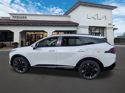 New 2026 Kia Sportage SX image 5