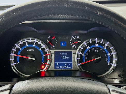 Used 2016 Toyota 4Runner SR5 image 12