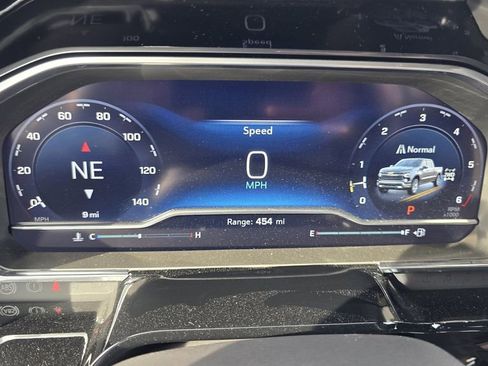 New 2025 Chevrolet Silverado 1500 RST AWD/4WD image 18