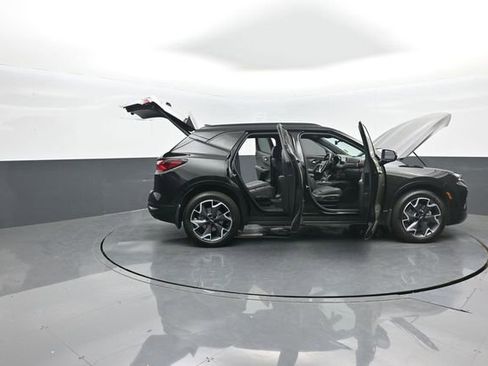 Used 2022 Chevrolet Blazer RS w/ Driver Confidence II Package image 37