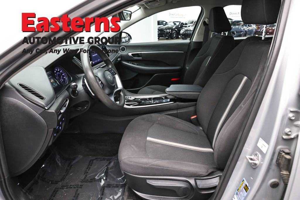 Used 2023 Hyundai Sonata Blue FWD image 16