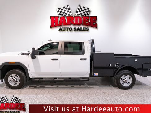 Used 2024 GMC Sierra 2500 Pro w/ Convenience Package RWD image 1