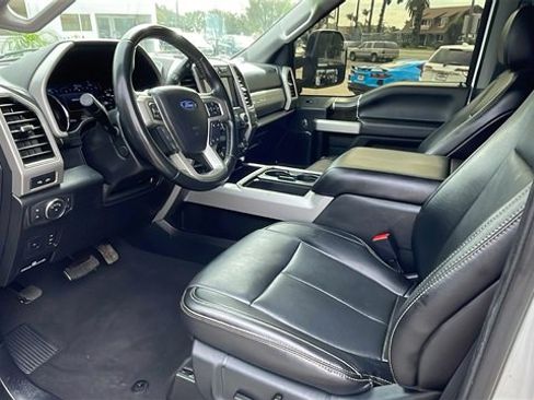 Used 2021 Ford F250 Lariat image 13