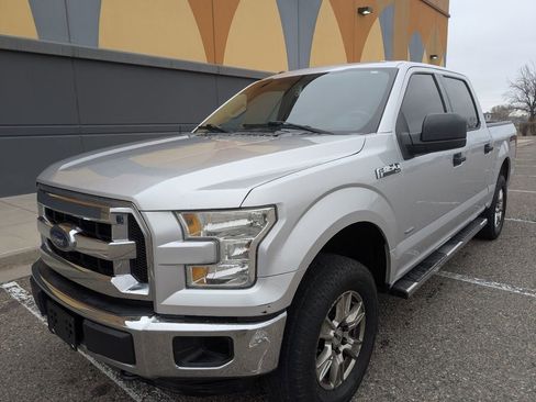 Used 2016 Ford F150 XLT image 2