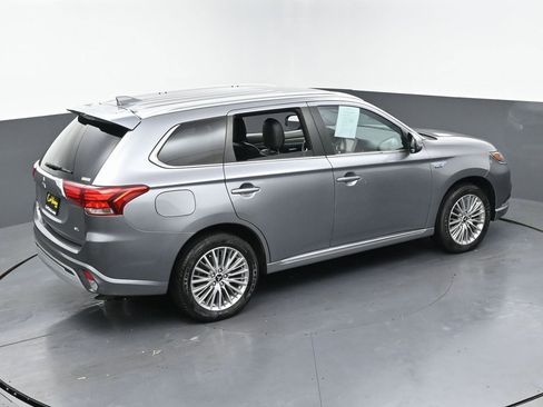 Used 2022 Mitsubishi Outlander SEL image 42