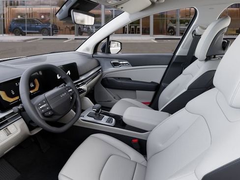 New 2026 Kia Sportage EX FWD image 17
