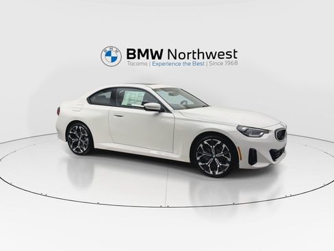 New 2026 BMW 230i xDrive Coupe w/ Convenience Package AWD/4WD image 6