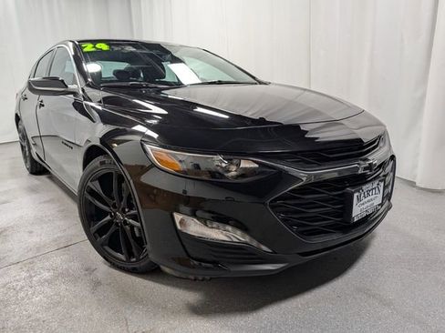 Used 2024 Chevrolet Malibu LT w/ Midnight Edition image 2