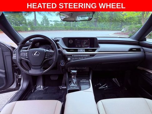 Certified 2021 Lexus ES 300h w/ Premium Package FWD image 12