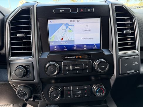 Used 2020 Ford F150 XLT w/ Equipment Group 302A Luxury image 23