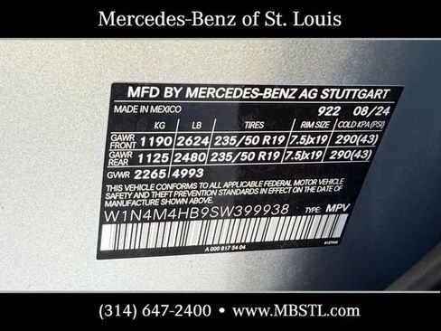 Certified 2025 Mercedes-Benz GLB 250 4MATIC image 23