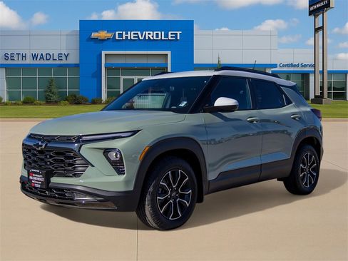 New 2025 Chevrolet TrailBlazer ACTIV w/ Driver Confidence Package image 2