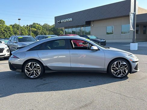 Used 2023 Hyundai Ioniq 6 SEL AWD/4WD image 4