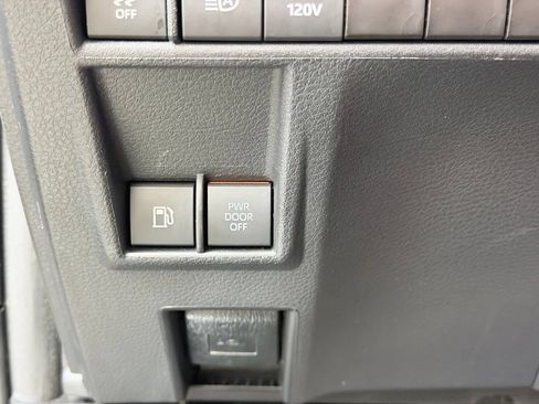 Used 2024 Toyota Sienna XSE w/ XSE Premium Package AWD/4WD image 36