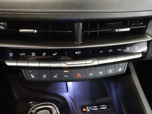 Certified 2025 Cadillac CT5 Premium Luxury image 19