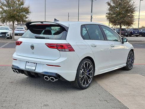 New 2026 Volkswagen Golf image 3