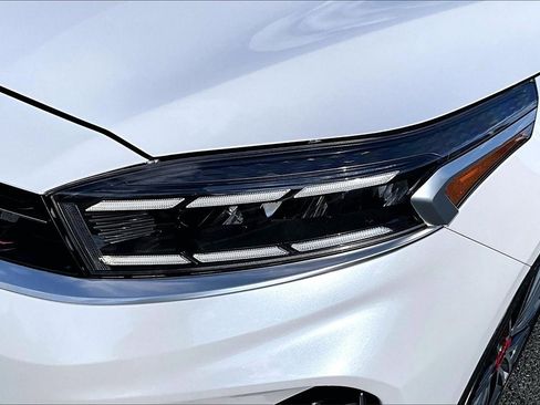 Used 2023 Kia Forte GT w/ GT2 Package image 27