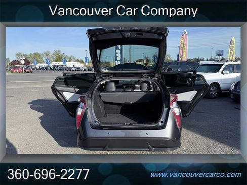 Used 2016 Toyota Prius Four Touring w/ Premium Convenience Package image 35