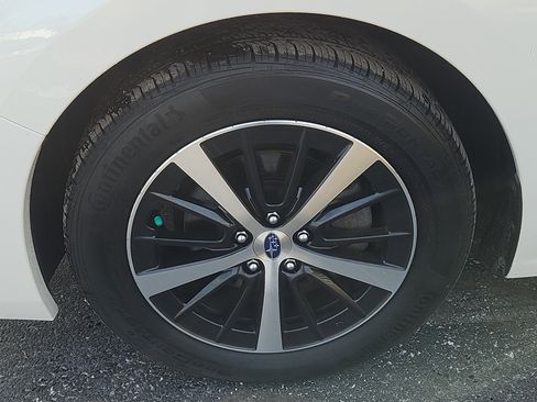 Certified 2022 Subaru Impreza Premium image 4