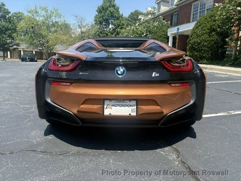 Used 2019 BMW i8 Roadster AWD/4WD image 10