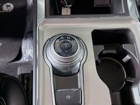 Used 2023 Ford Edge ST image 19