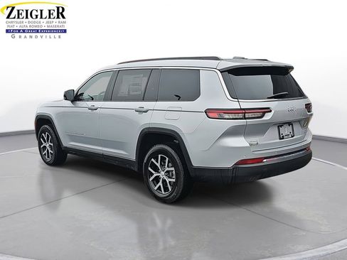 New 2025 Jeep Grand Cherokee L Limited image 7