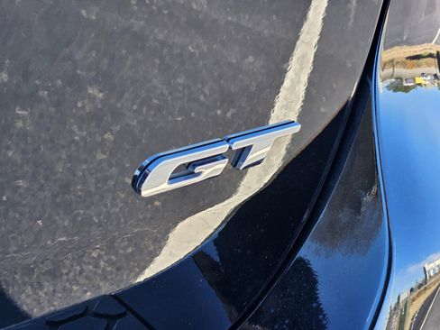 Used 2024 Dodge Durango GT image 17