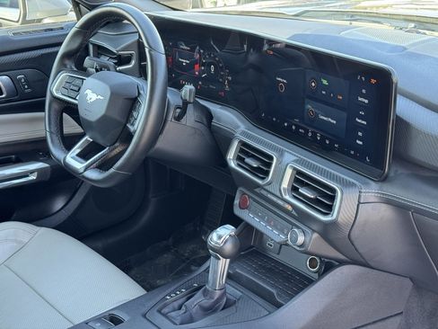 Used 2024 Ford Mustang GT Premium image 30