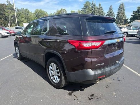 Used 2021 Chevrolet Traverse LT FWD image 8