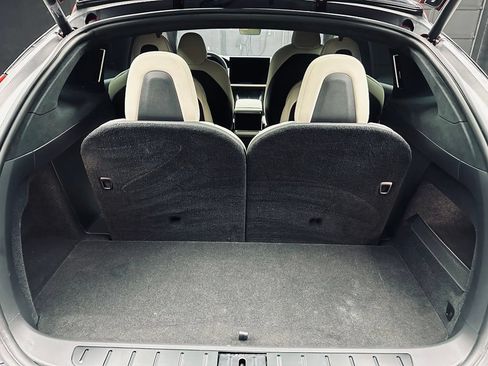 Used 2023 Tesla Model X AWD/4WD image 43