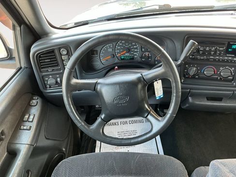 Used 1999 Chevrolet Silverado 1500 LS w/ Off-Road Chassis Pkg AWD/4WD image 12