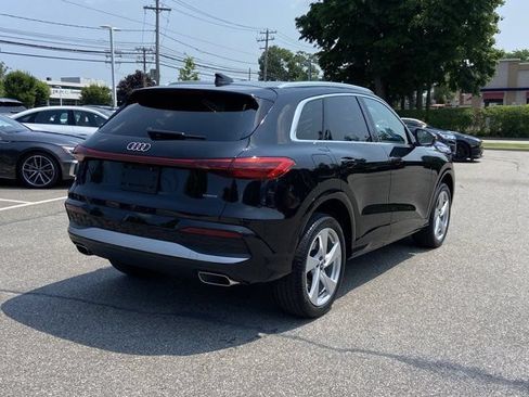 Used 2025 Audi Q5 Premium Plus w/ Premium Plus AWD/4WD image 5
