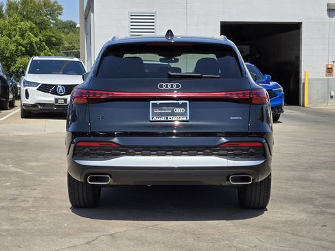 Certified 2025 Audi Q5 Premium Plus w/ Premium Plus AWD/4WD image 9