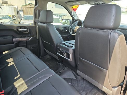 Used 2019 Chevrolet Silverado 1500 LTZ w/ LTZ Plus Package image 10